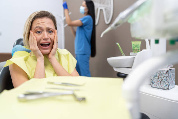 Best Weekend Emergency Dentist in Robinwood, MD
